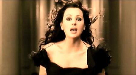 Parole de je m'apelle bagdad par Tina Arena